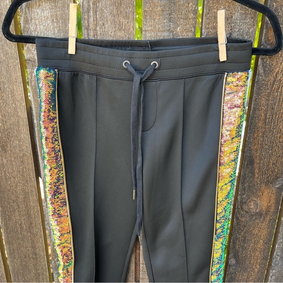Pam & Gela Wm's Sequined Stripe Crop Track Pant NWT In Black Sz O/XS - Picture 5 of 16